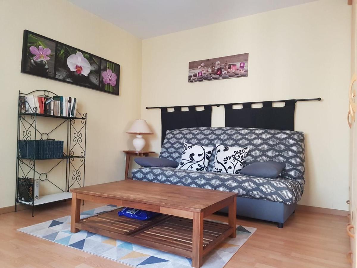 Charmante Maisonnette 2 Personnes Avec Wifi Surgères Exteriér fotografie