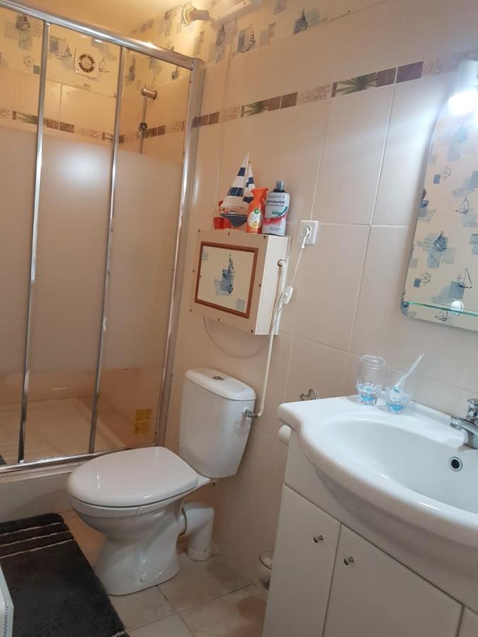 Charmante Maisonnette 2 Personnes Avec Wifi Surgères Exteriér fotografie