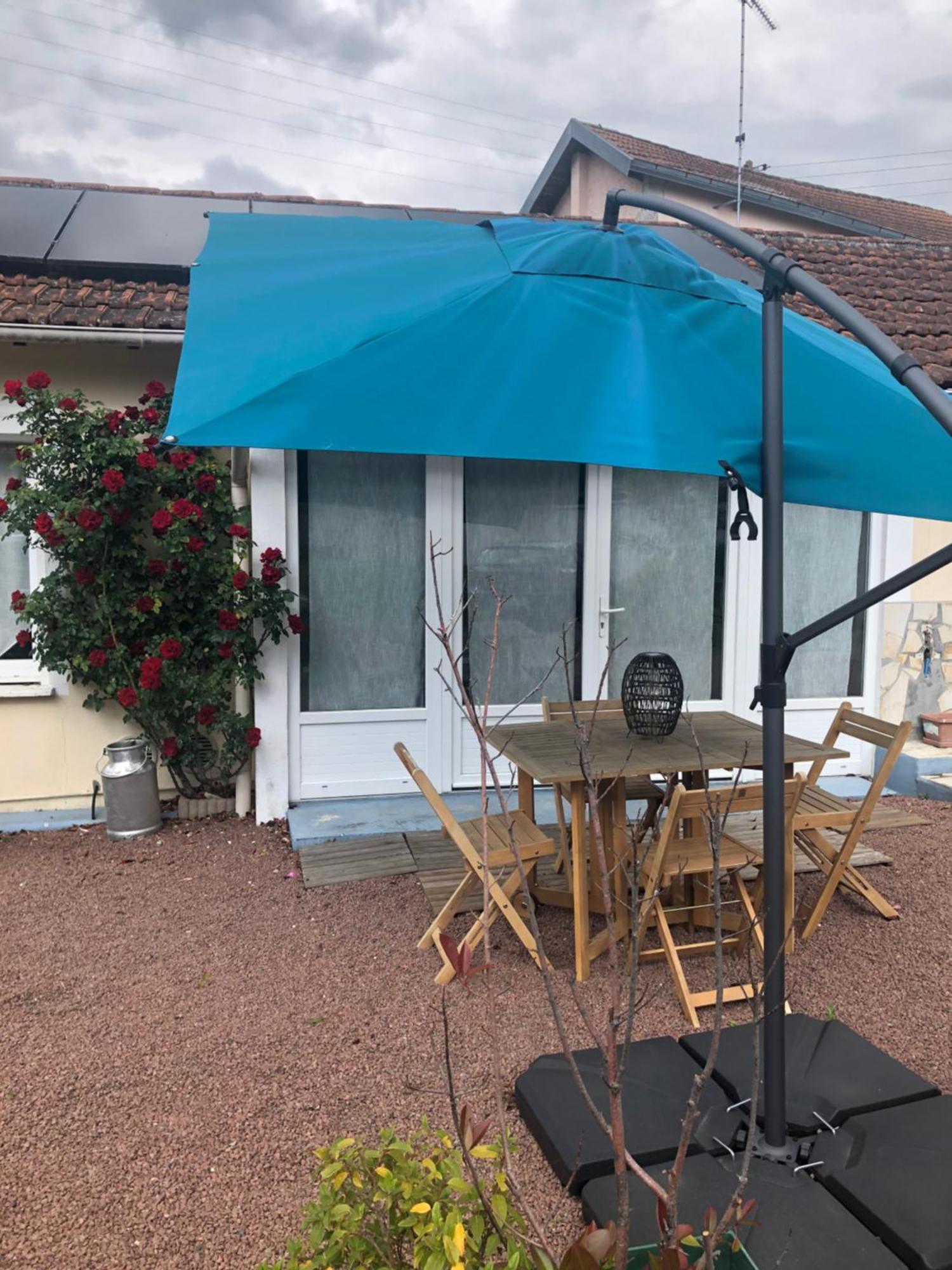 Charmante Maisonnette 2 Personnes Avec Wifi Surgères Exteriér fotografie